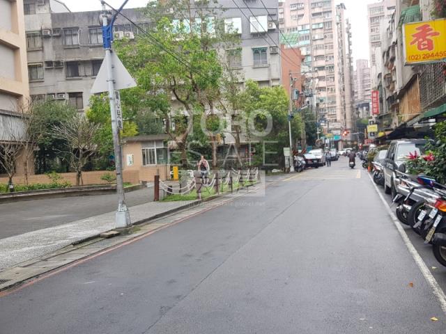 新北中和法拍大樓-6
