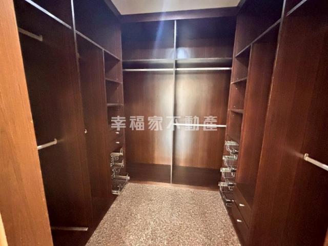 台南東區店面-12