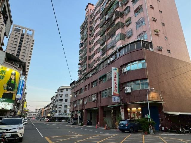 高雄法拍大樓-3