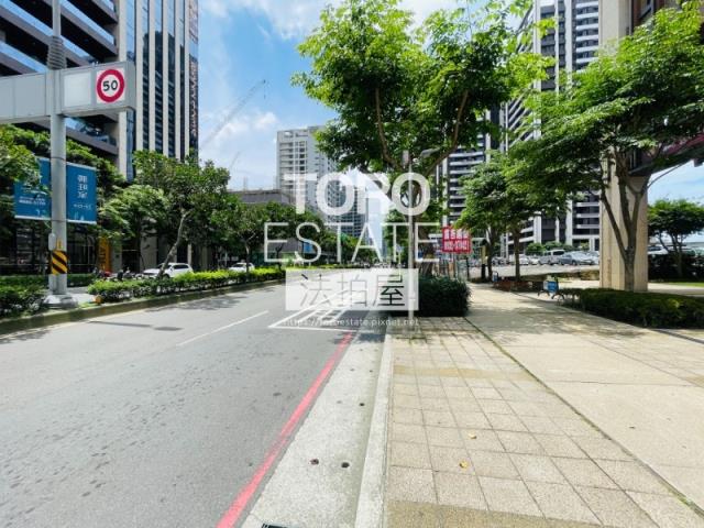 新北新莊法拍大樓-8