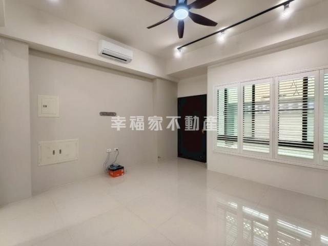 近土城國小重劃區住商車墅