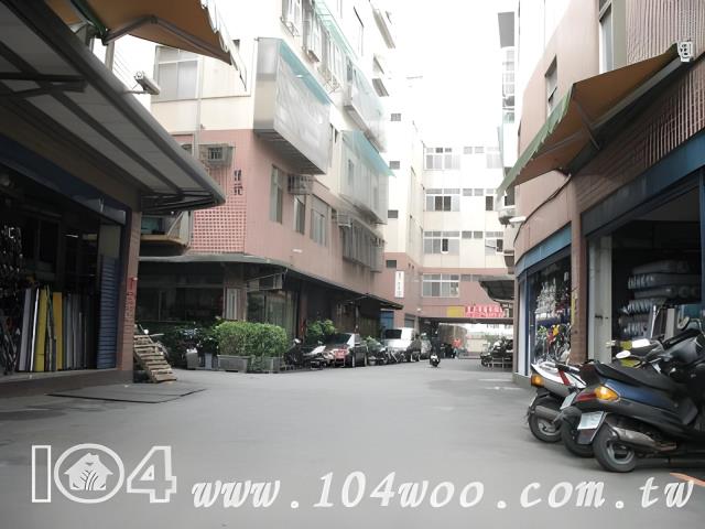 新北中和法拍大樓_廠辦_辦公室-7