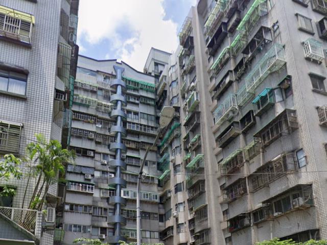 新北土城大樓法拍-2