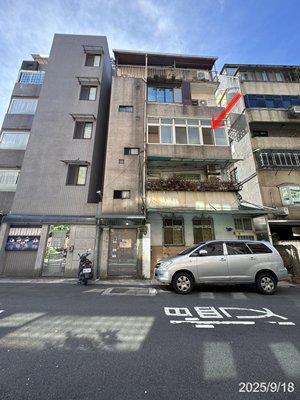 松山法拍公寓-1