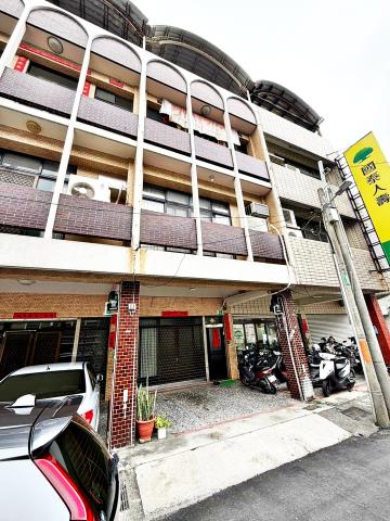 學甲建國路透天店面