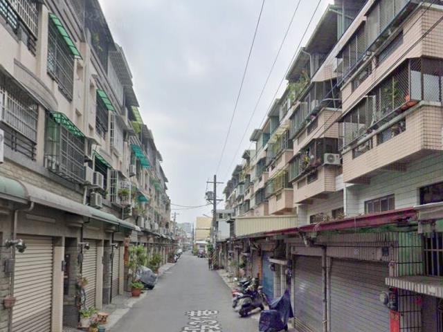 高雄鳳山透天法拍-3