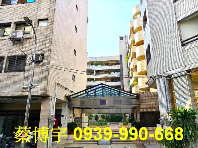 西屯宏凱園邸園法拍屋