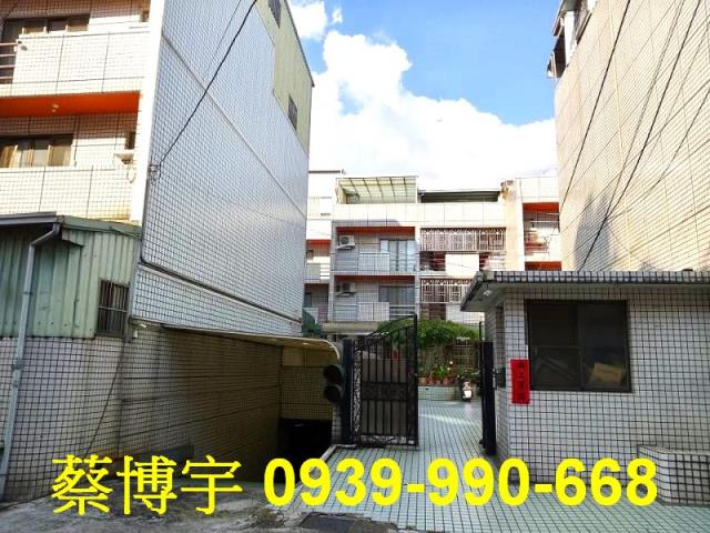 大里法拍新仁六街透天