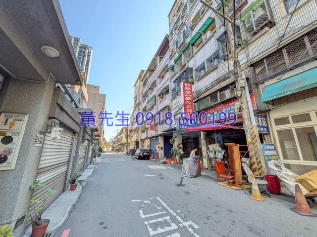 台中西屯透天拍賣-3
