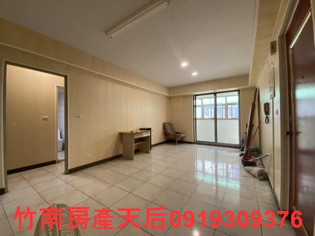 竹南大樓_華廈-1