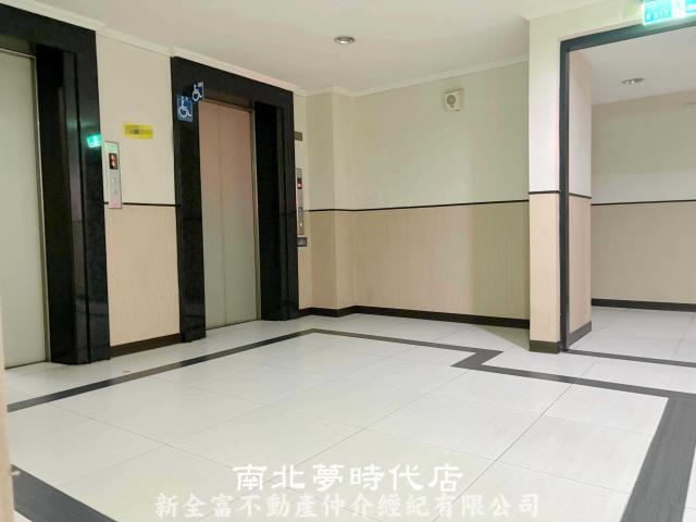 台南東區大樓-8