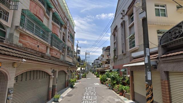 高雄岡山法拍透天-7