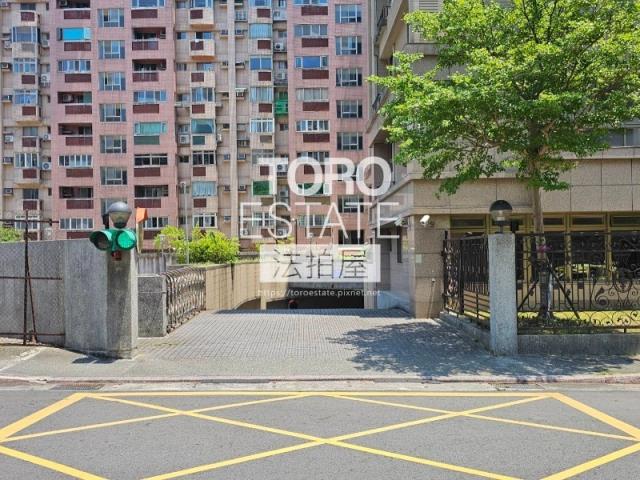 台北文山區法拍大樓-6