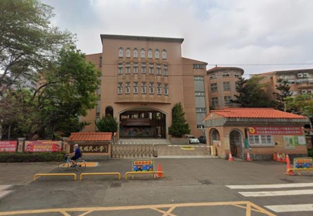 岡山法拍大樓-2
