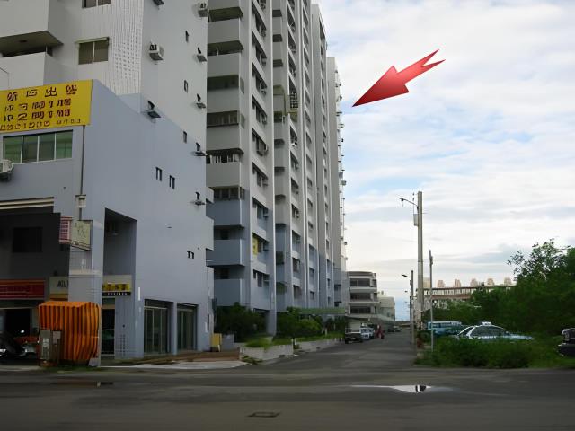 茄萣法拍大樓-4