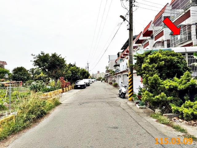 斗六市崙南路邊間透天