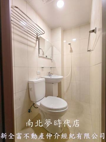 台南南區公寓-12