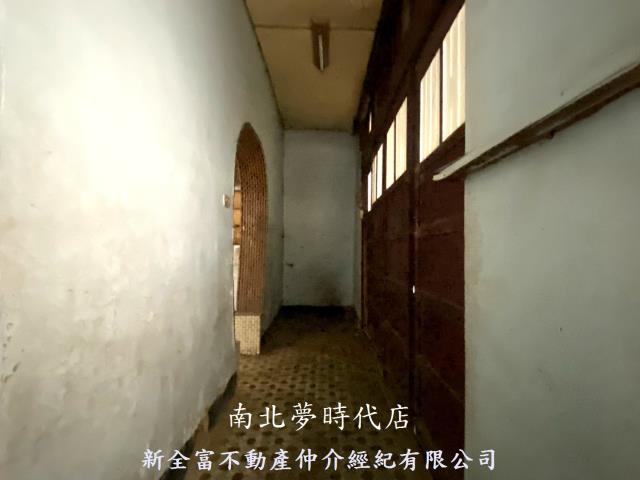 中西區透天-9