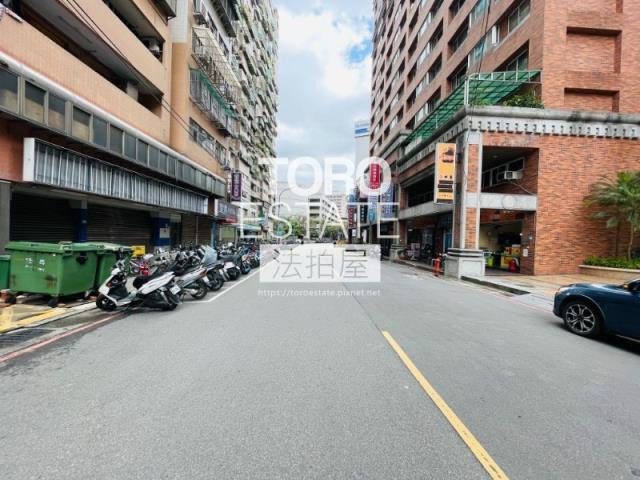 土城大樓法拍-8