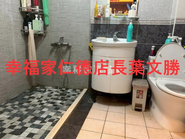 東區透天-11