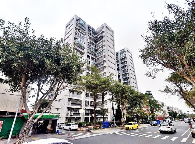 台南市南區新建路4房