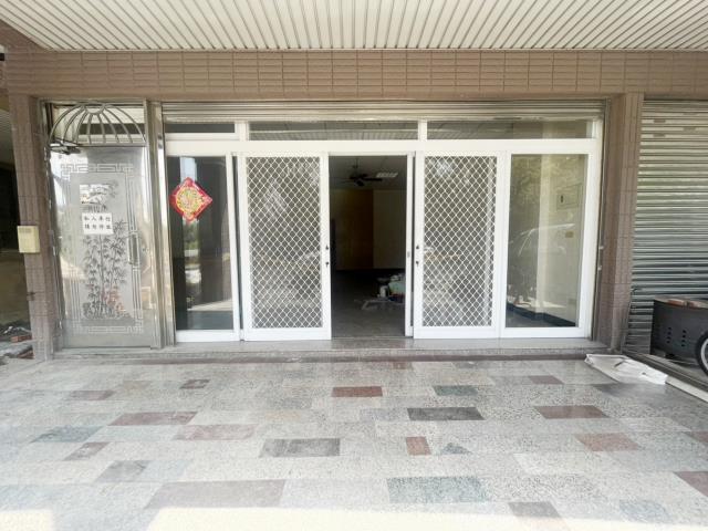 租件歸仁八甲大面寬店面住家