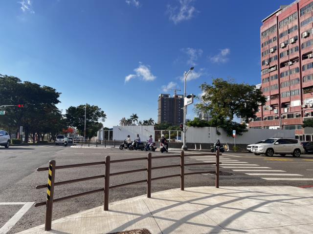 前金華廈_店面-15