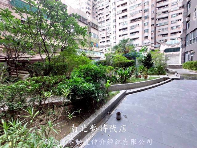台南東區大樓-11