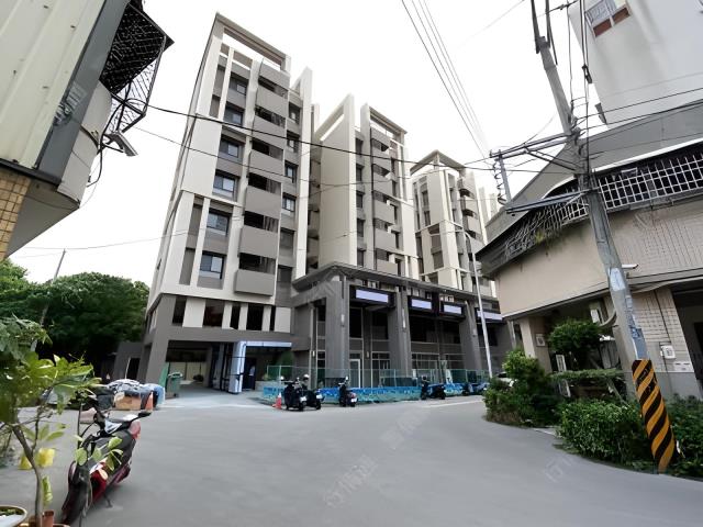 台中豐原華廈法拍-7