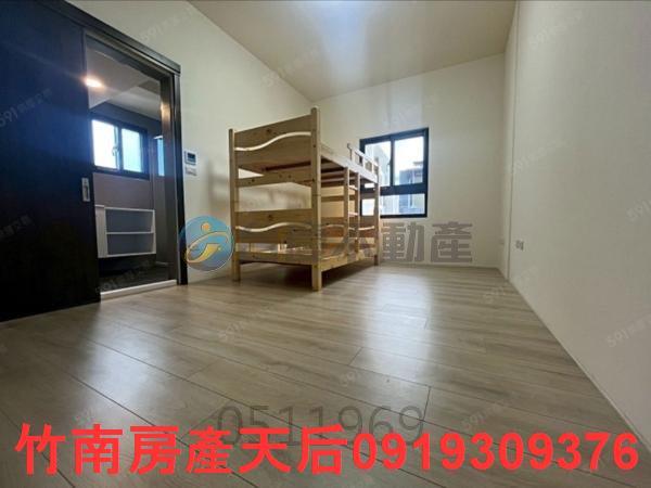 苗栗市大樓-4