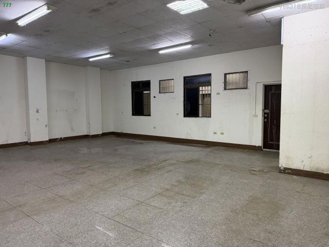 高雄新興區華廈_店面-3