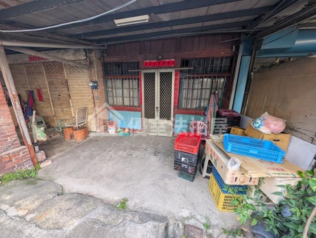 後龍鎮法拍屋中正路平房優室法拍林小陽