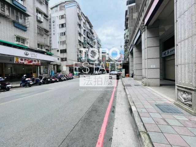 板橋拍賣大樓-7