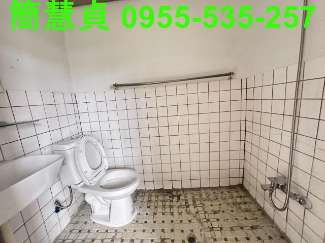 南投市透天-8