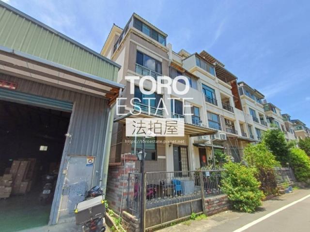 新北八里法拍透天-3