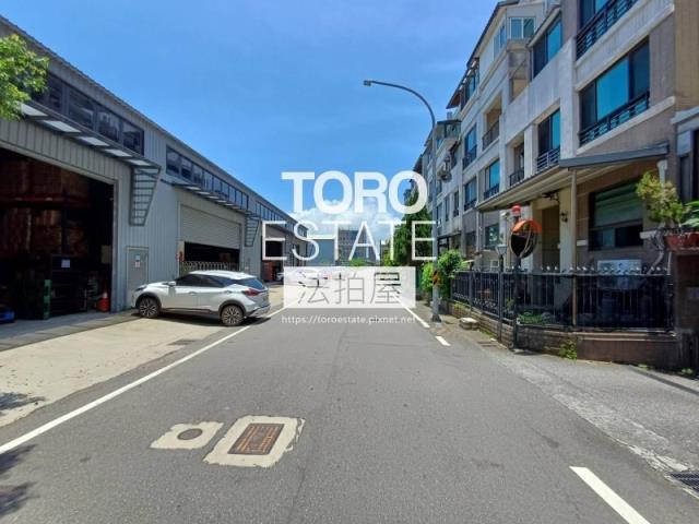 新北八里法拍透天-6