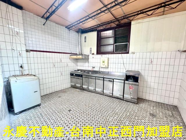 台南南區透天-10