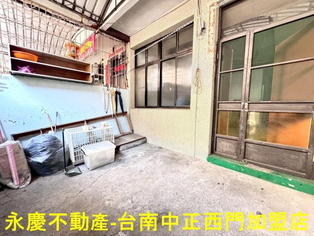 台南南區透天-11