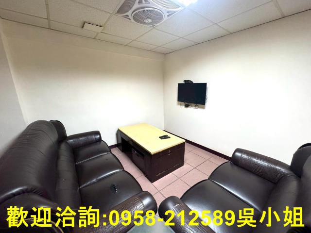 新竹竹北店面-9
