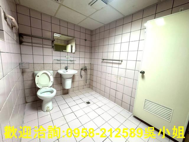新竹竹北店面-13