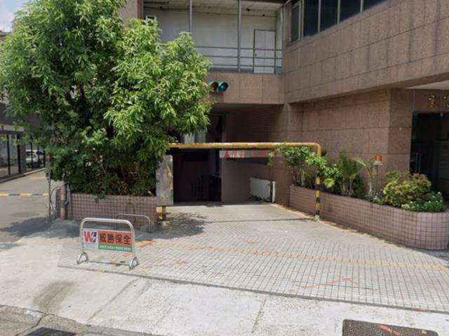 新北三重法拍大樓-5