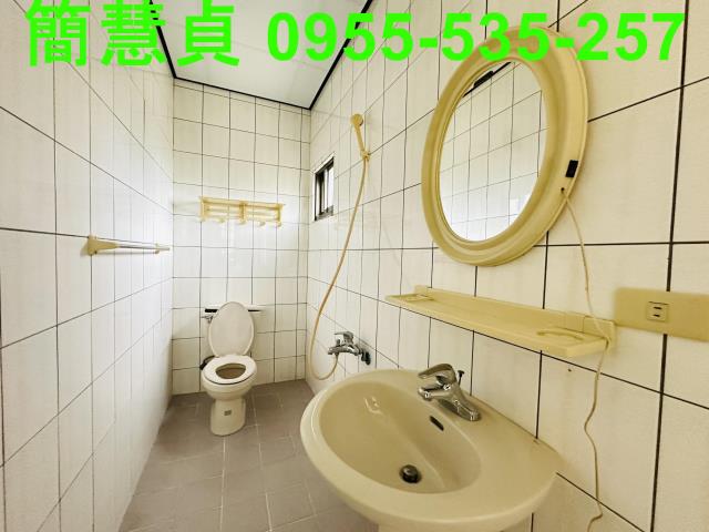 草屯透天-8