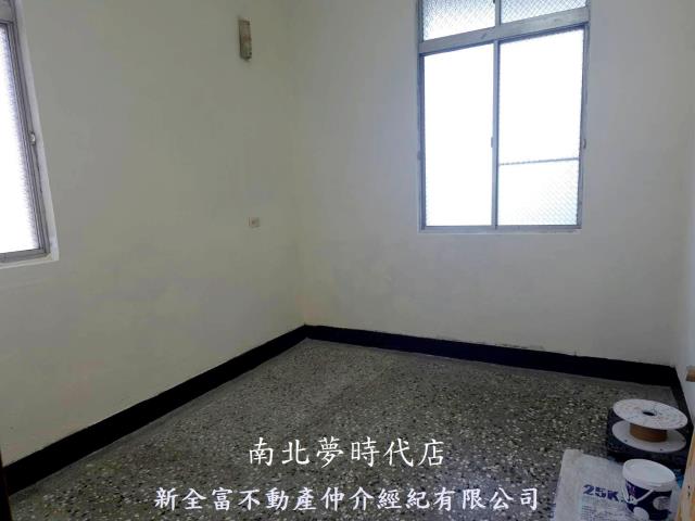 台南新營公寓-3