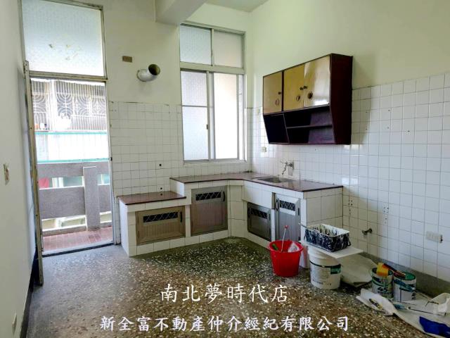 台南新營公寓-5