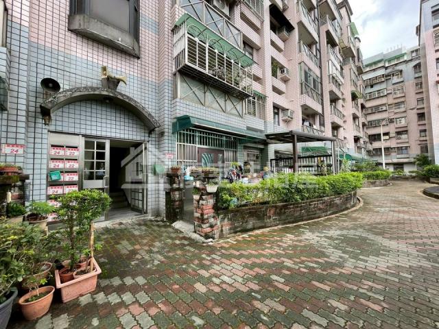 龜山華廈拍賣-8