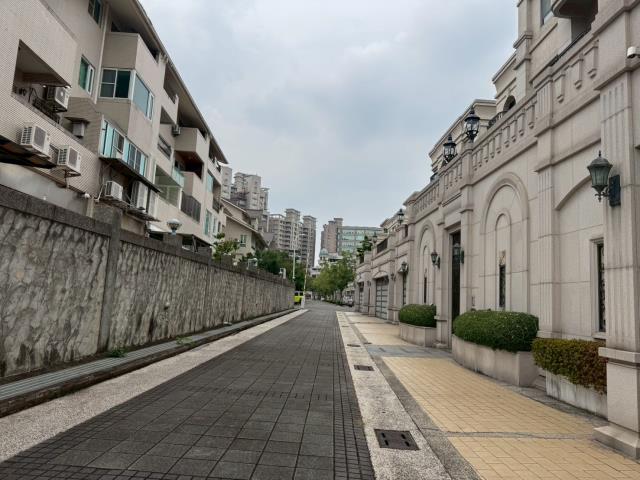 鳥松透天法拍-6