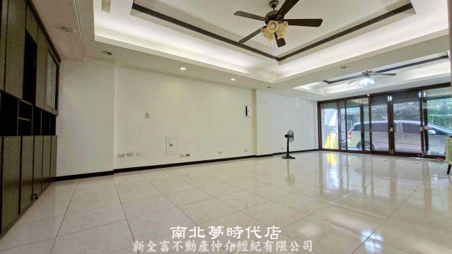 東區透天_店面-1