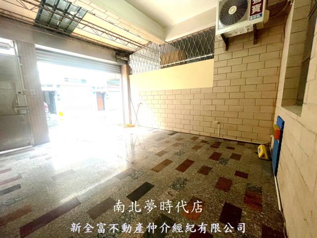 台南南區透天-13