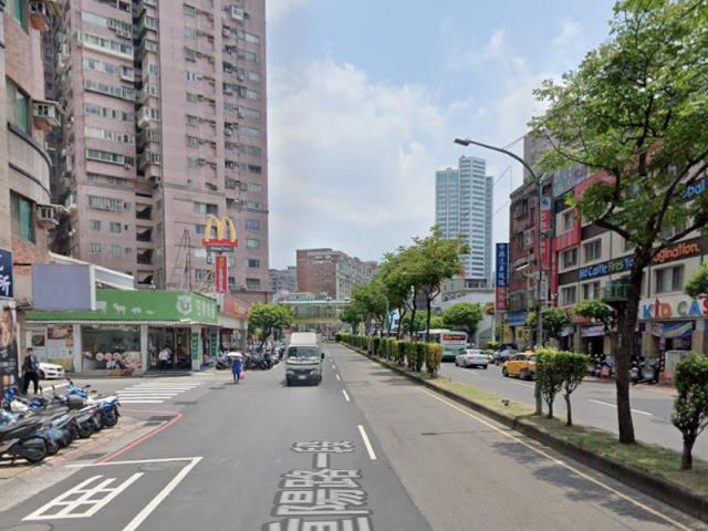 新北大樓法拍-11