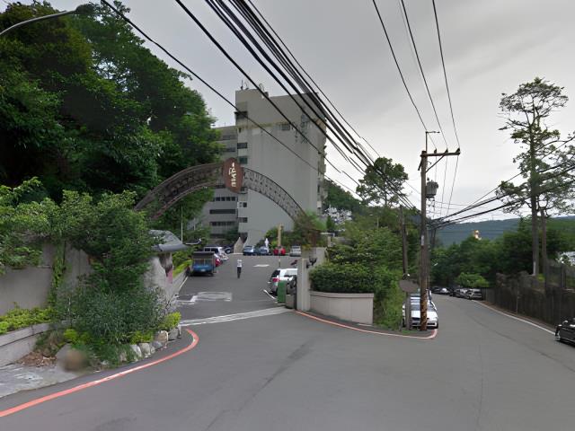 新店法拍華廈_邊間超低公設比-6